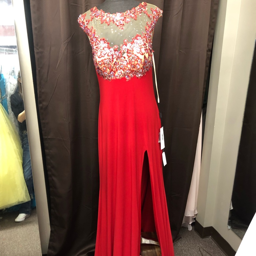 Red & Nude Size 14 Long Formal Gown with Slit